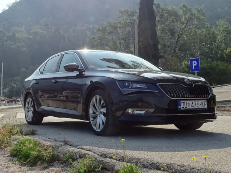 Škoda Superb